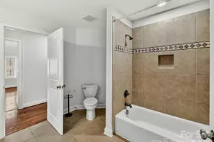 1805 Mt Isle Harbor Dr, Charlotte, NC 28214 - Photo 34