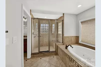 1805 Mt Isle Harbor Drive, Charlotte, NC 28214 - Photo 26