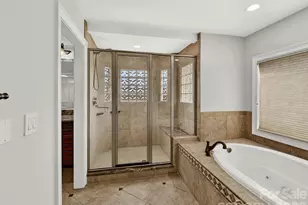 1805 Mt Isle Harbor Dr, Charlotte, NC 28214 - Photo 26