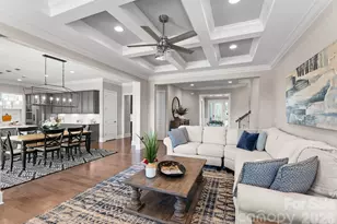 1053 Harlows Crossing Dr, Matthews, NC 28104 - Photo 8