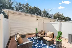 8558 Beaver Creek Dr, Charlotte, NC 28269 - Photo 28