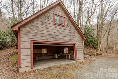 169 Samantha Springs Lane, Elk Park, NC 28622 - Photo 10