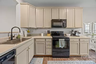 4054 Holly Villa Circle, Indian Trail, NC 28079 - Photo 12