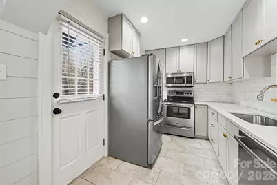 231 Wakefield Drive #A, Charlotte, NC 28209 - Photo 6