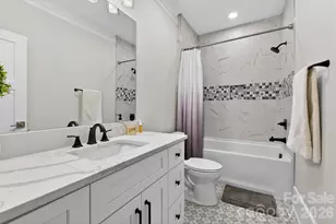 3814 Churchill Rd, Charlotte, NC 28211 - Photo 36