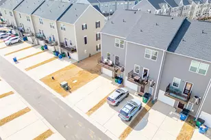 2102 Trout Lily Ln, Matthews, NC 28104 - Photo 34