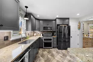 279 Plantation Rd, Rock Hill, SC 29732 - Photo 10