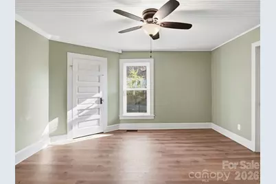 61 27th Street NW, Hickory, NC 28601 - Photo 14