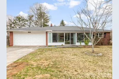 608 S Buena Vista Drive, Hendersonville, NC 28792 - Photo 1