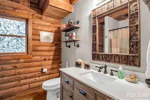 1040 Soquili Dr, Brevard, NC 28712 - Photo 24