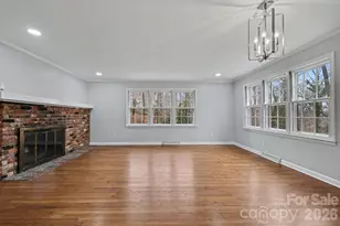 8101 Kerrybrook Cir, Charlotte, NC 28214 - Photo 10