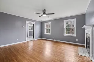 8101 Kerrybrook Cir, Charlotte, NC 28214 - Photo 12