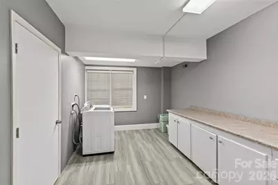 529 Queens Road, Charlotte, NC 28207 - Photo 42