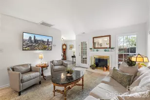 530 N Poplar St, Charlotte, NC 28202 - Photo 6