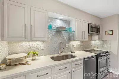 530 N Poplar Street #B, Charlotte, NC 28202 - Photo 10