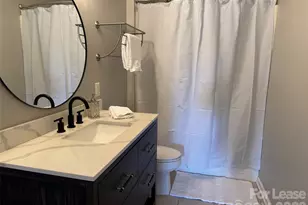 1410 4th St Dr NW, Hickory, NC 28601 - Photo 22