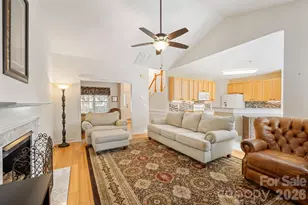 9507 Yearwood Ln, Charlotte, NC 28214 - Photo 16