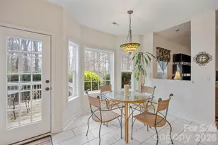 9507 Yearwood Ln, Charlotte, NC 28214 - Photo 10