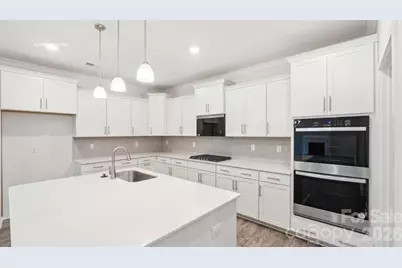 302 Miramar Drive, York, SC 29745 - Photo 8