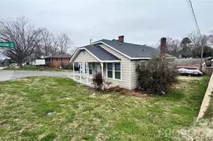 2001 Ln St, Kannapolis, NC 28083 - Photo 2