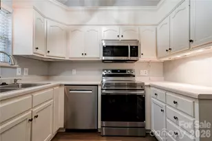 174 Columns Cir, Shelby, NC 28150 - Photo 8