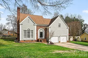 3110 Ivy Creek Rd, Gastonia, NC 28056 - Photo 2