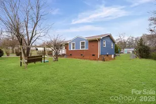 121 Morris Ave, Mount Holly, NC 28120 - Photo 4