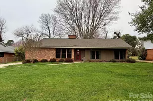 1229 Ashcraft Ln, Charlotte, NC 28209 - Photo 1