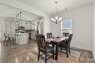 5125 Arbordale Wy, Mount Holly, NC 28120 - Photo 6