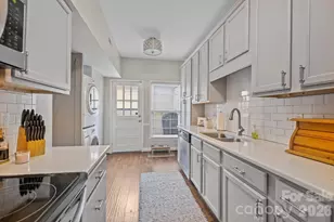 5943 Quail Hollow Rd, Charlotte, NC 28210 - Photo 12