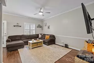 5943 Quail Hollow Rd, Charlotte, NC 28210 - Photo 10