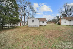 691 Harris St NW, Concord, NC 28025 - Photo 18