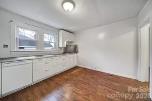 691 Harris St NW, Concord, NC 28025 - Photo 6