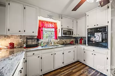 137 Foursquare Road, Mooresville, NC 28115 - Photo 14