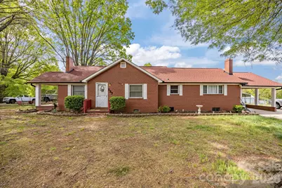 137 Foursquare Road, Mooresville, NC 28115 - Photo 2