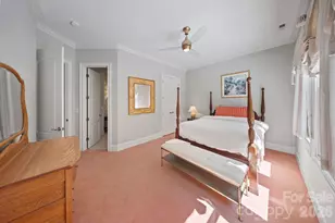 8915 Warwicke Ln, Sherrills Ford, NC 28673 - Photo 24