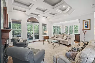 8915 Warwicke Lane, Sherrills Ford, NC 28673 - Photo 4