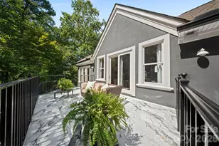 8915 Warwicke Ln, Sherrills Ford, NC 28673 - Photo 24