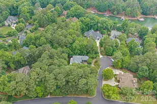 8915 Warwicke Ln, Sherrills Ford, NC 28673 - Photo 44