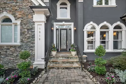 8915 Warwicke Lane, Sherrills Ford, NC 28673 - Photo 2