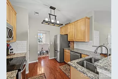 11512 Erwin Ridge Avenue, Charlotte, NC 28213 - Photo 10