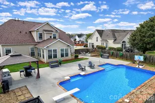 106 Honey Crisp Way, Simpsonville, SC 29681 - Photo 2