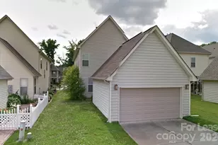 4136 Cedar Point Ave, Matthews, NC 28104 - Photo 2