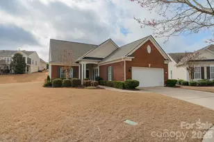 1008 Magpie Ct, Indian Land, SC 29707 - Photo 4