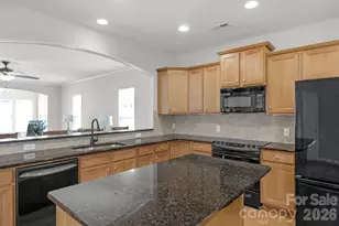 1008 Magpie Ct, Indian Land, SC 29707 - Photo 8