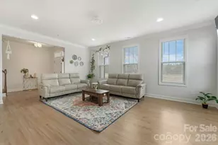 10220 Meeting House Dr NW, Huntersville, NC 28078 - Photo 4