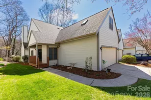 31 Little Cedar Ct, Asheville, NC 28805 - Photo 2