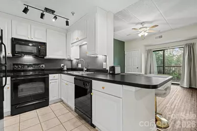 211 Heritage Boulevard #611, Fort Mill, SC 29715 - Photo 8