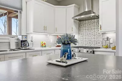 68 Curtain Bluff, Hendersonville, NC 28791 - Photo 14