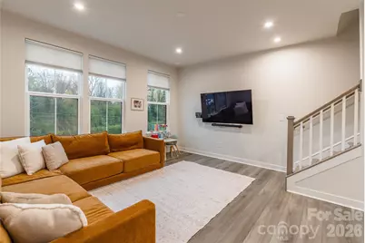 924 Broad River Lane, Charlotte, NC 28211 - Photo 6